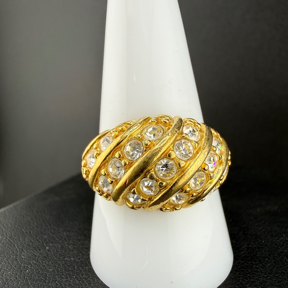 Vintage Avon Cocktail Ring Gold Tone Rhinestone Dome  Statement 10